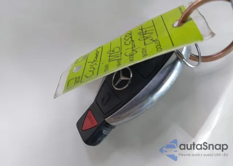 2013 Mercedes-Benz Gl 550 4Matic z USA, uszkodzony, nr VIN 4JGDF7DE5DA180778